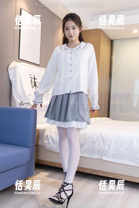 BoBoSocks袜啵啵 - 奶油来了！两双靴子在线玩转，资源多到让你眼花缭乱