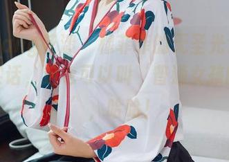 HuaYang花漾 - 穆菲菲的无圣光温柔照：说实话，这也可以叫‘普通女孩的傲娇’，哈哈！