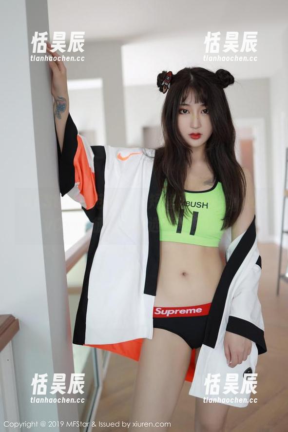 MFStar模范学院 - 短裙再一次被youOvOyou征服，精选套图轻松撩人