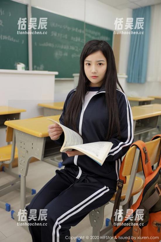 MFStar模范学院 - 人间荒糖万圣节全集来啦：糖和恐怖的完美平衡，我的心脏受不了！