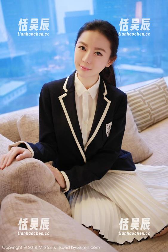 MFStar模范学院-黄乐然 MFStar模范学院 - 随手一翻,黄乐然的女孩合集总能撩拨心弦