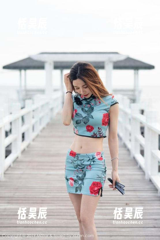 MiStar魅妍社 - 绯月樱-Cherry的浴缸套图：如果水能说话，它会是个怎么样的谈话对象？