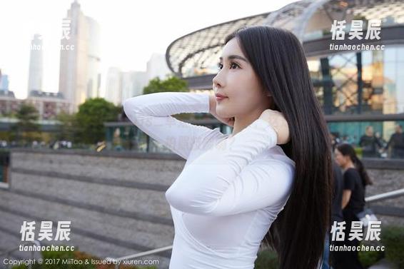 MiiTao蜜桃社 - Cris_卓娅祺户外写真：这是不是在挑战我的拍照技能啊？
