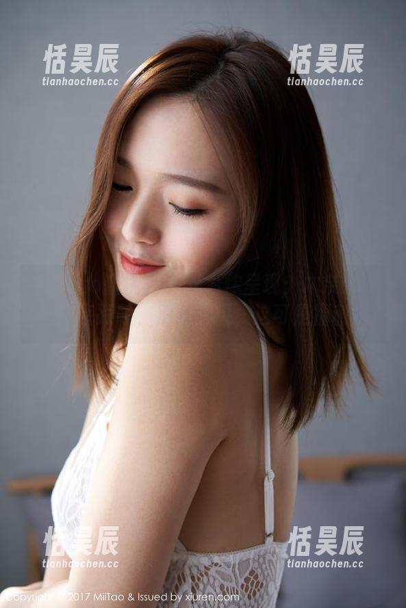 MiiTao蜜桃社 - 只为你呈现：木奈奈和她的高跟鞋，别眨眼喔，这可是福利！