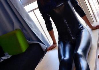 PANS写真 - 娜娜竟然把白裙穿得这么自然，我怎么穿总觉得是被裙子打败了？