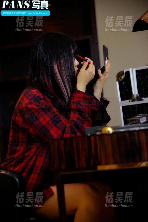PANS写真-英英 PANS写真 - 英英的女神图包,心中竟有一个举手之劳的声音:我单身!