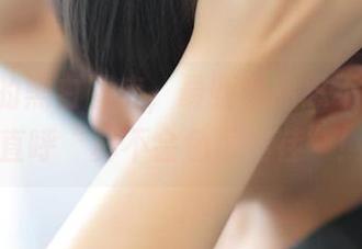 ROSI的黑白图库，最新作品忍不住让人直呼“真不会色厉内荏”！