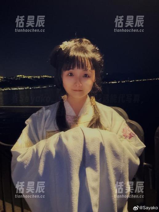 看Sayako＿今年4岁的精选能代写真，能拒绝这美吗？