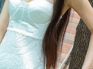 UGirls尤果网 - 孟狐狸的比基尼合集，谁说无圣光不能开party？
