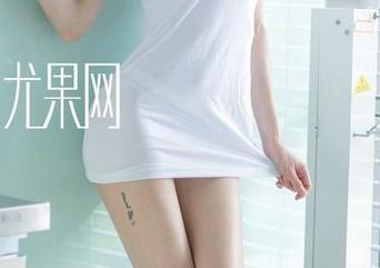 UGirls尤果网 - 尤菲儿信步旗袍间，这图集真的没什么好说的，只是好看。