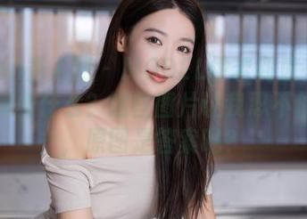 Xiuren秀人网 - MODEL伊若到底在裤里丝里藏着什么？这些图片让我忍不住去找，原图是答案吗？