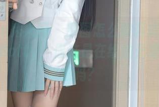 Xiuren秀人网 - 原图怎么被调成这样？徐莉芝Botty，你这是在给油光增添戏剧感吗？