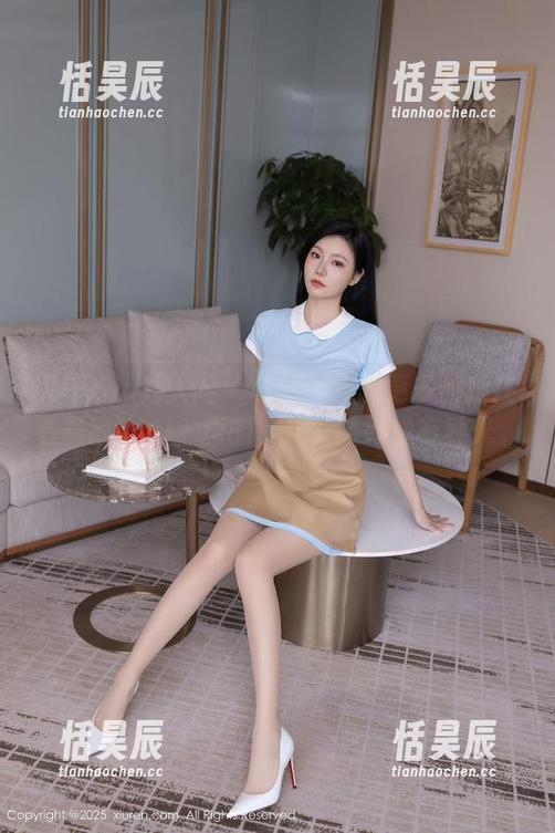 Xiuren秀人网-慧敏Vivi Xiuren秀人网 - 和服?我想更多的是在看慧敏Vivi,真的,这女孩好像有种光。