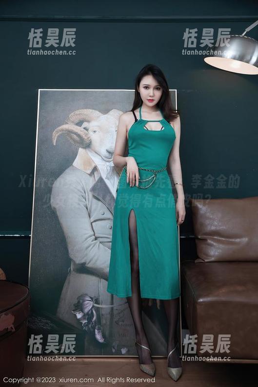 Xiuren秀人网 - 图片抢先看：李金金的少女模式，你觉得有点俏皮吗？