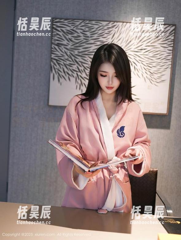 Xiuren秀人网 - 分享一下这组“居家”美图，虽然我还是觉得“温柔的柔”最赞。
