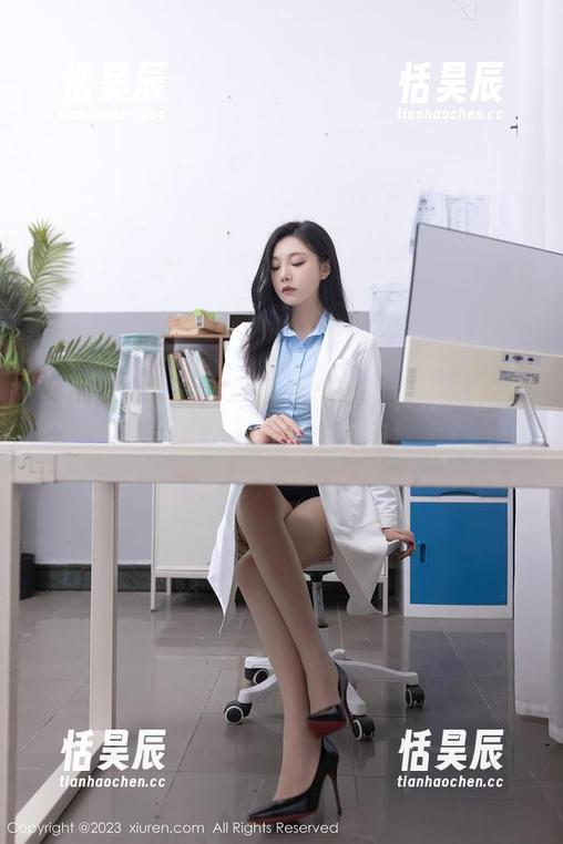 Xiuren秀人网 - 珍妮花的内衣秀：你肯定想下载一波，来嘛！