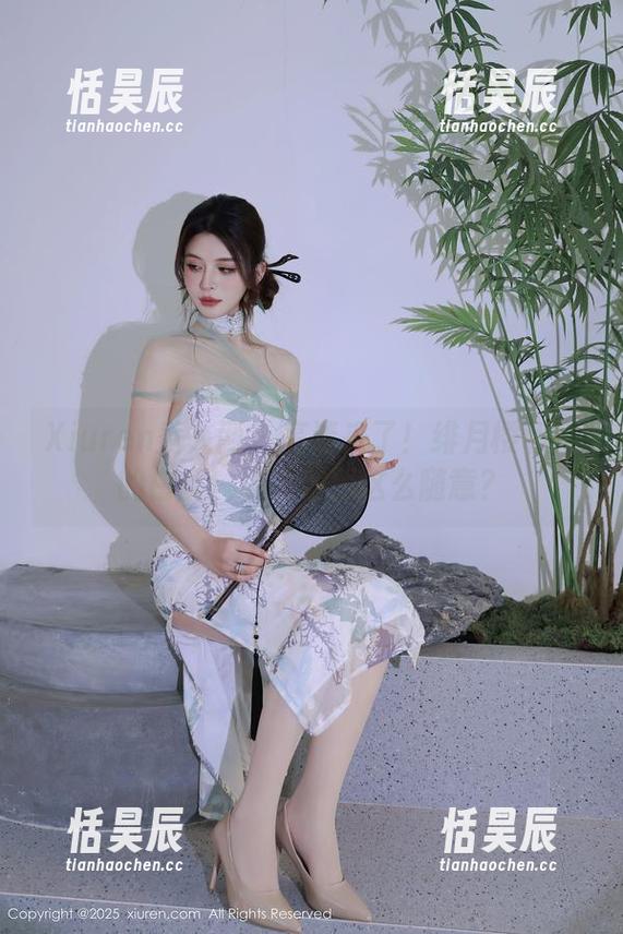 Xiuren秀人网 - 高清来了！绯月樱和她的白丝，谁能做到这么随意？