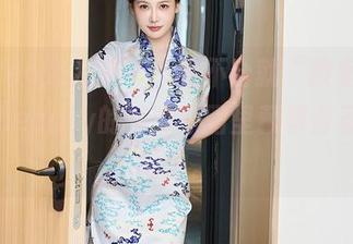 Xiuren秀人网 - 一言不合就“教室”，菲儿beauty的写真原图里藏着青春的小插曲。