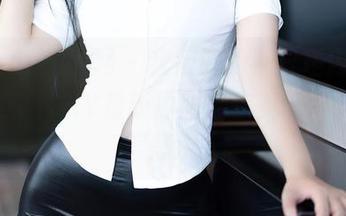 Xiuren秀人网 - 我们要的不只是内衣，陈雅漫VICKY最新原图让你见识不凡的自信态度。