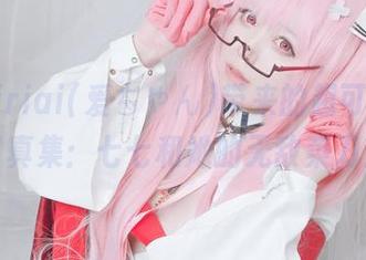 asagiriai(爱ちゃん)带来的超可爱最新写真集：七七和她的无敌菜刀！
