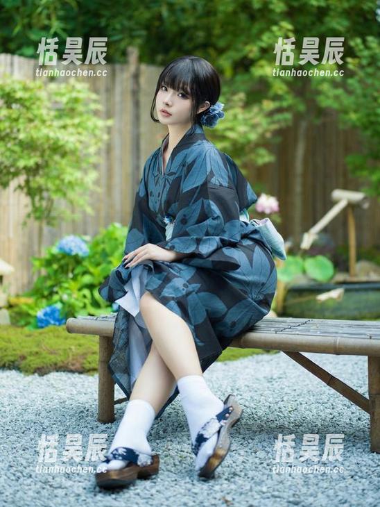 yuuhui玉汇的图集，泡沫之夏里的美图，你会发现，哎呀，怎么能做到这么好？