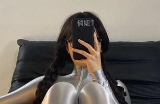 微密圈 - 无圣光的俏妞qiaoniu66镂空合集：糟糕，我又想多了