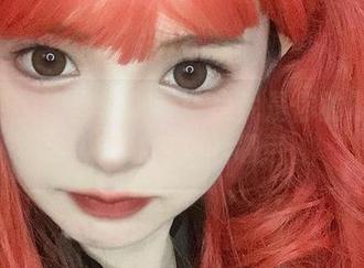 倦倦喵的比基尼表示：我就是你的夏天cos，无可厚非的吸引。