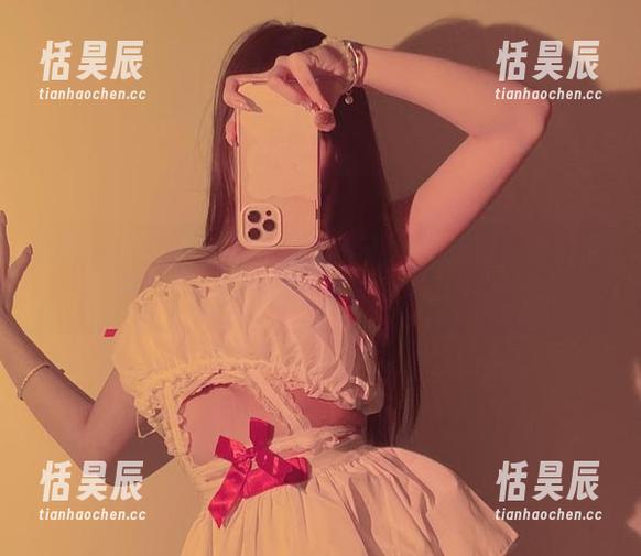 微密圈 - 兔宝妮to的写真作品，女孩们，你们准备好被震撼了吗？