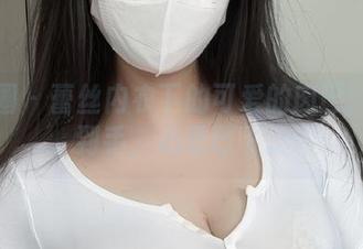 微密圈 - 蕾丝内衣下的可爱的肉巴：壁纸到手，心思已飞。
