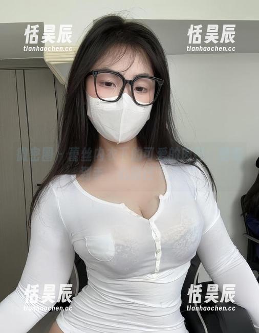 可爱的肉巴 微密圈 - 蕾丝内衣下的可爱的肉巴:壁纸到手,心思已飞。