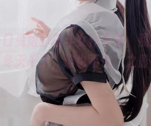 看咬一口兔娘的战斗女仆合集，照片可以说是“冬天来了，谁也不怕”之最佳示范！