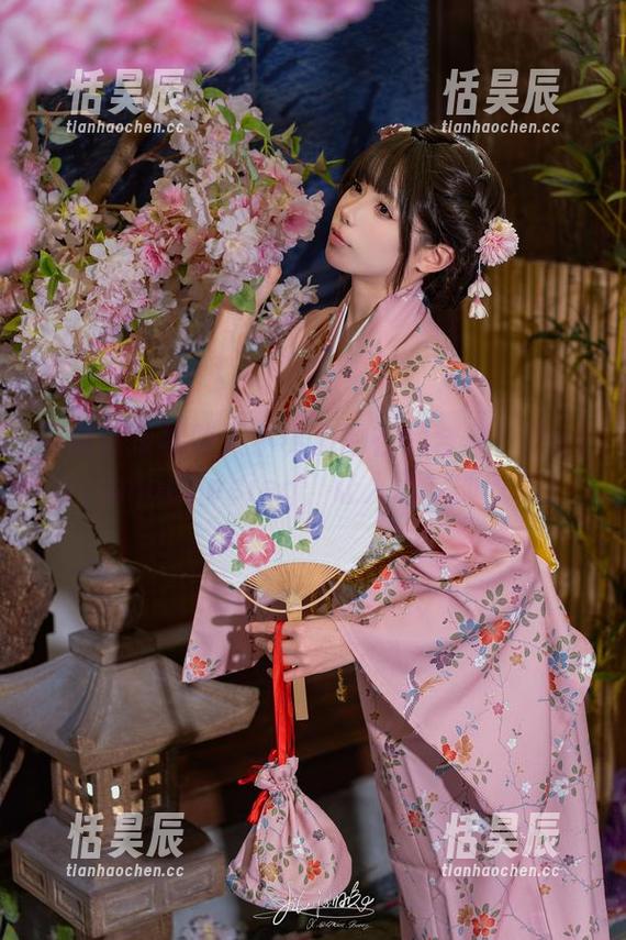 咬人小小兔 有谁能拒绝咬人小小兔的在线合集?MasayumeChasing,让人想立即收藏!