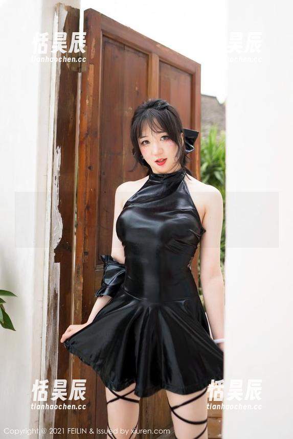 嗲囡囡 - PaPa妈咪的水手服原图：好吧，照片是好看的，人就算了。