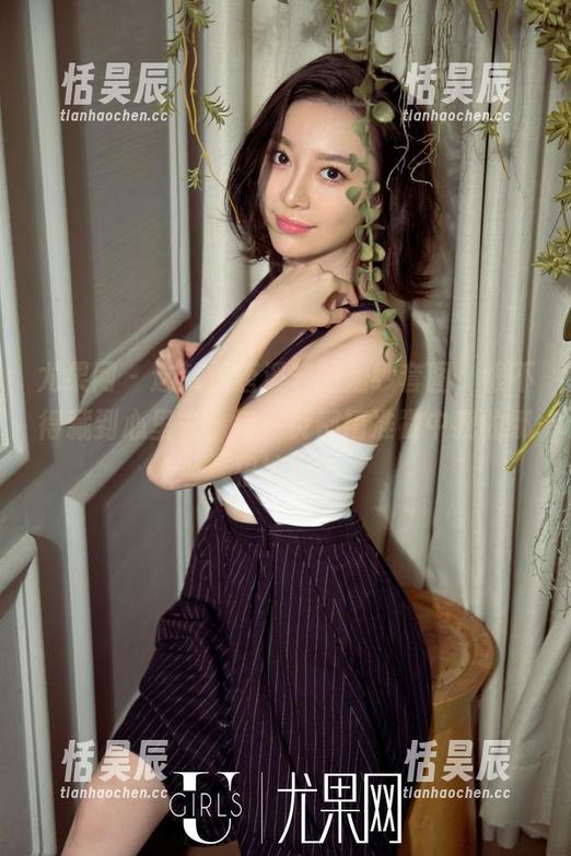 尤果网 - 这就是唐溪若的婚纱套图，恨不得藏到心里去，每一页都精准戳中我的哪根神经！