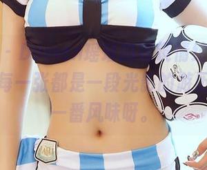 尤蜜荟 - Domen瑶瑶的眼镜情结，美图精选，每一张都是一段光影的游历，别有一番风味呀。