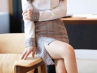 尤蜜荟 - 有人真的能把玩照片玩出新高度，原图中的lingyu69妹妹真让我想直呼好看！