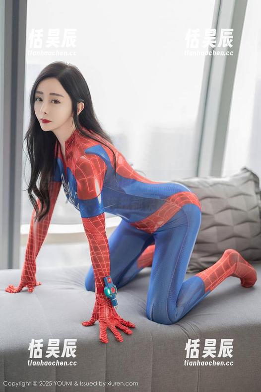尤蜜荟 - 打开这组图片，玥儿玥er的少女气场扑面而来，连我都快被吸引过去了！