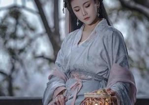 巴鲁巴鲁BaRu的COS世代：在乌尔里希·冯·胡滕里，人人都是主角！