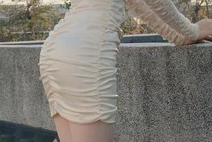 微密圈 - 你不觉得徐莉芝Booty的男友，就像图库里的‘图鉴’一样？