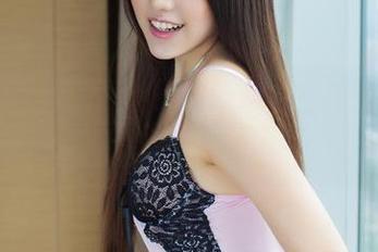 推女神 - 随意一瞥：梓萱Crystal和她的裤里丝写真导航