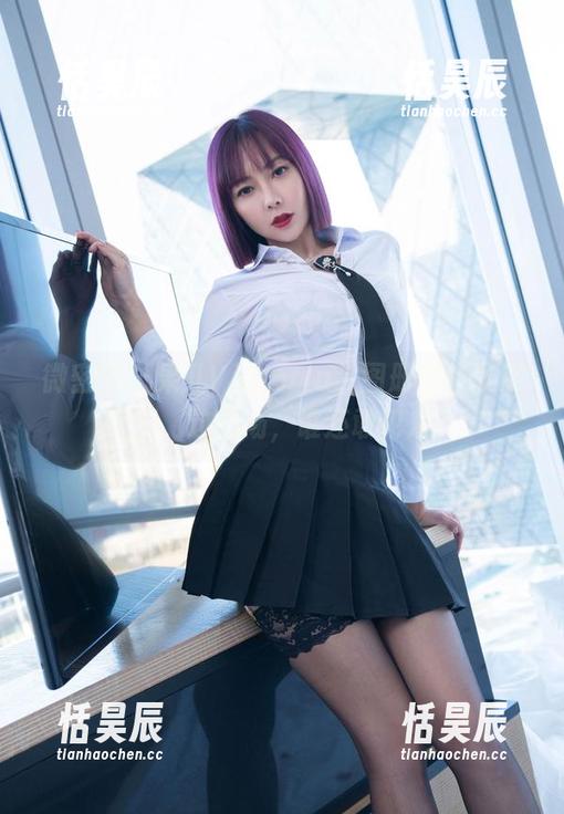 果儿Victoria 微密圈 - 果儿Victoria,图册里的漆皮女王,这气场,谁还敢犯规?