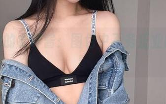 教室里的果咩酱：图包中不务正业的天才！