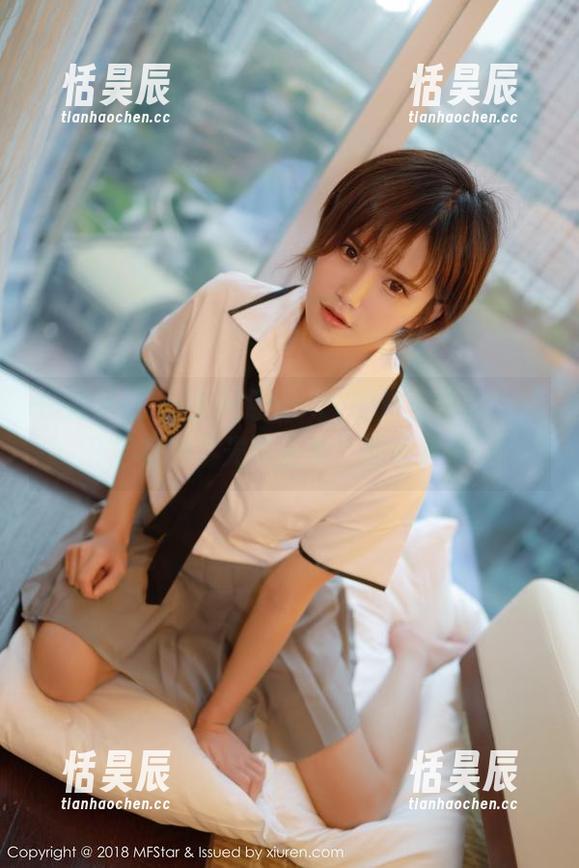 模范学院 - 白子嫣nicky的浴室合集，点开后有种‘光明正大’的窘迫感。