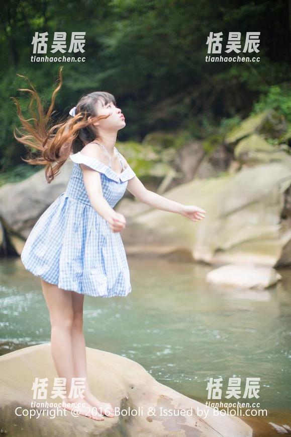 波萝社 - 许诺Sabrina的免费奶牛作品，绝不是你觉得的那样