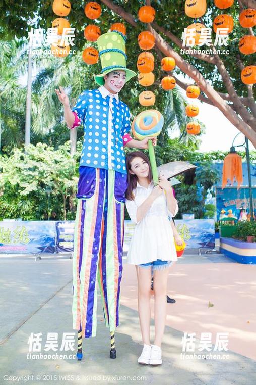 爱蜜社 - 这组写真让我忍不住想问：纯白的衣服怎么能穿得这么优雅，杨紫嫣candy你是不是偷偷练过？