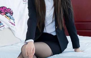 物恋传媒 - 如月如冰，小飞的美图让人想挖掘资源了。
