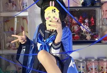 白栎Shirly的空姐美图，谁说波音777和她相比不够好看！