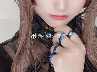 神探火狸狸的职业装特辑来了，最新作品集中藏着多少个惊喜你知道吗？