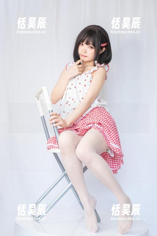 神沢永莉水手服合集：穿上它，连盐都能变得甜