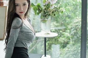 秀人网 - 大美媚京再推新毛衣写真：你要不是忍不住，能淡定看完吗？